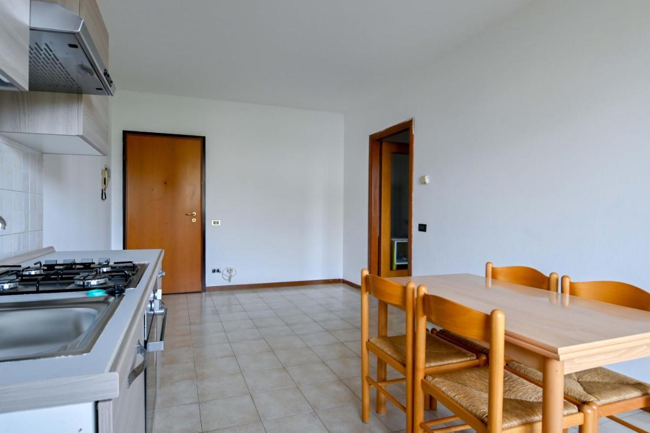 Luna Apartment Cavernago ภายนอก รูปภาพ
