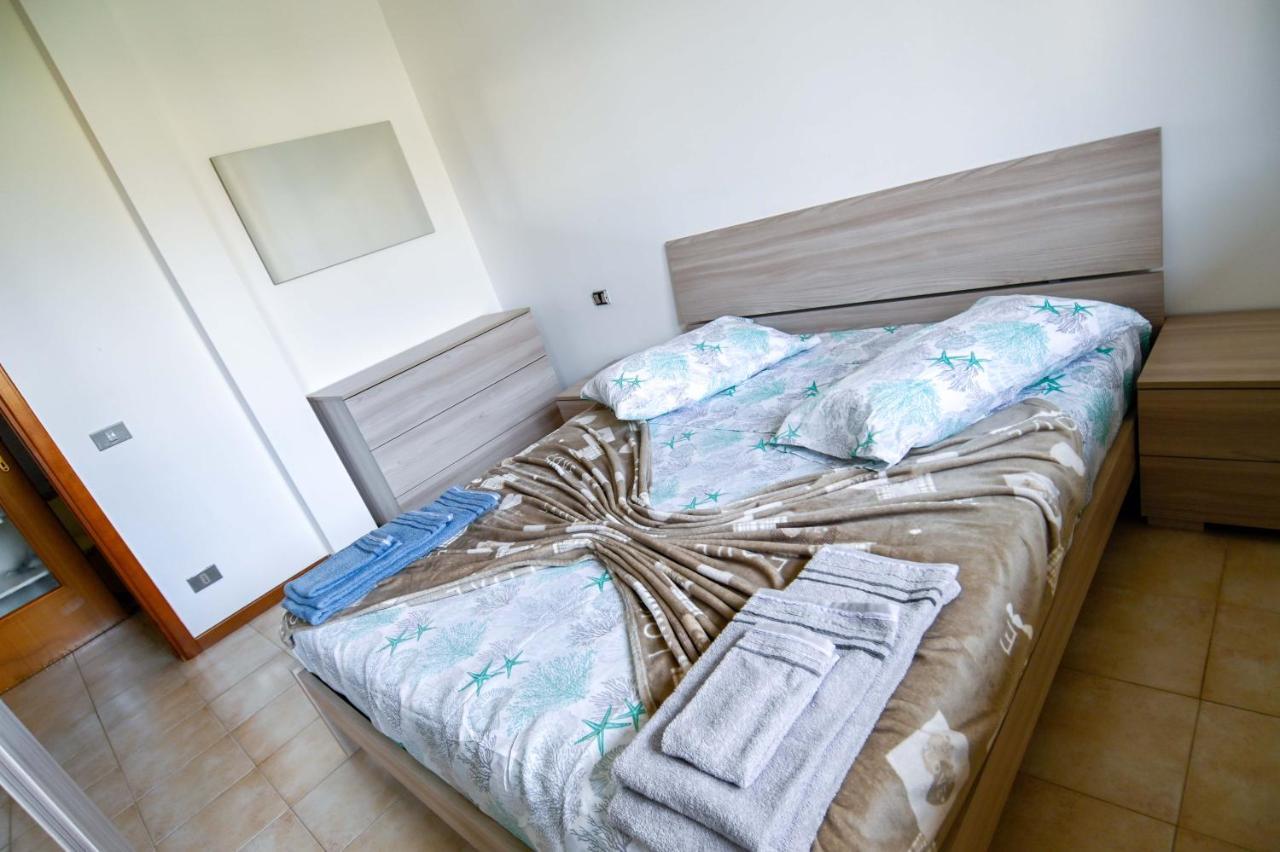 Luna Apartment Cavernago ภายนอก รูปภาพ